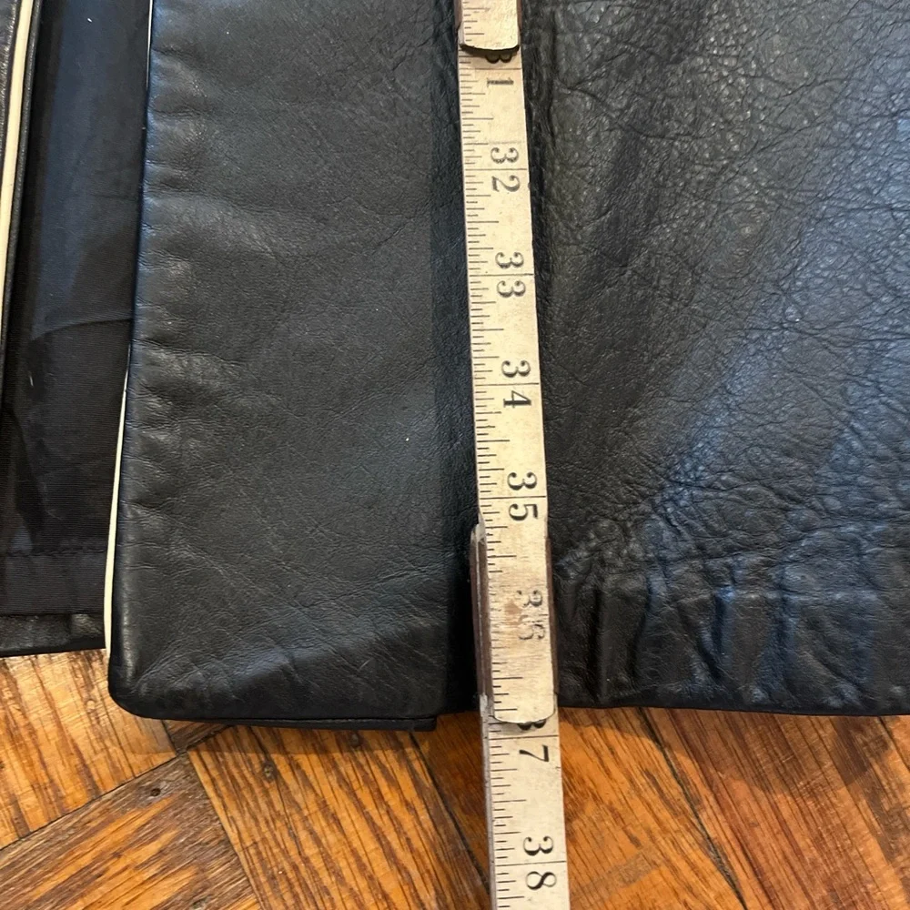 Black Women's Coat - Picture 10 of 11